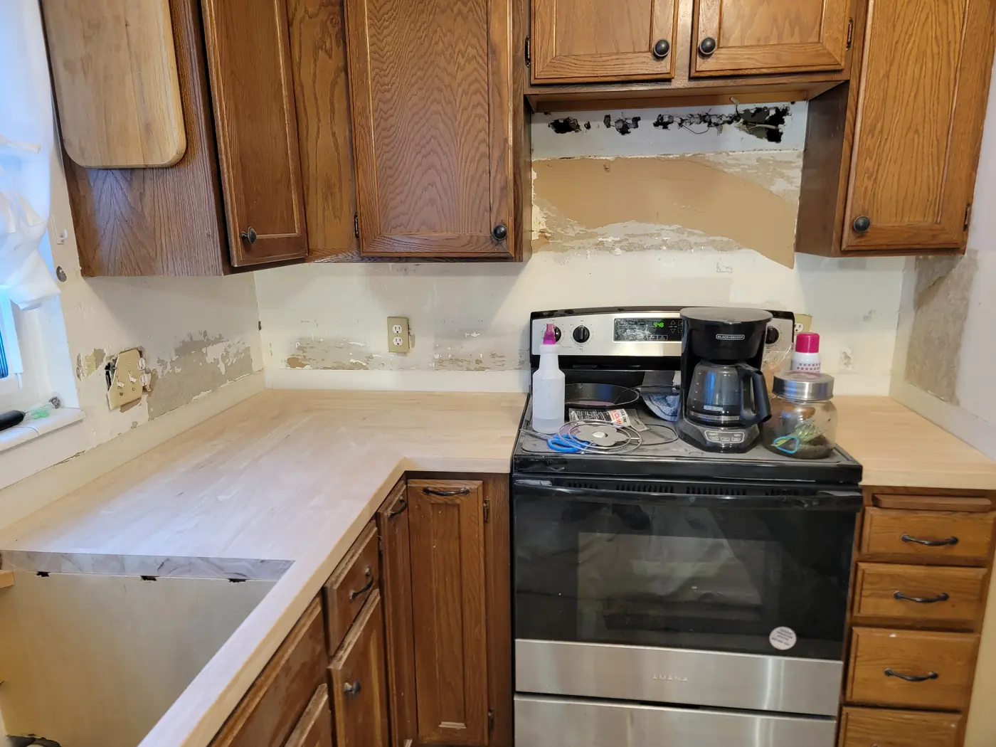 Counters off, cabinet boxes staying