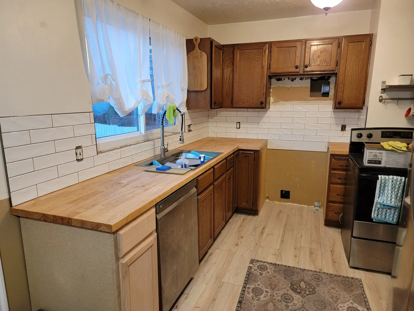 Backsplash starting at the window wall