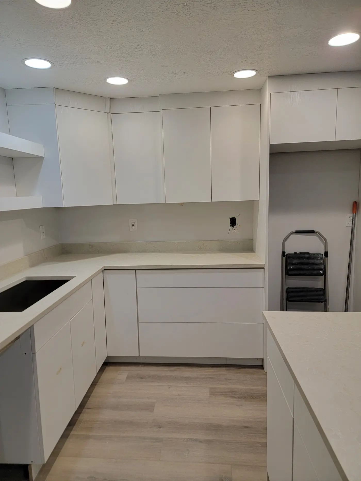 Counters on, before appliances